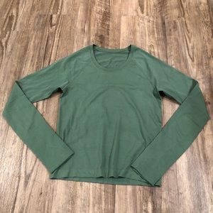 NWOT lululemon race length swiftly long sleeve